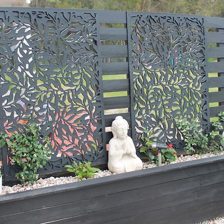 The Woodlands Hideaway - Premium Acreage Guesthouse Browns Plains Exterior foto